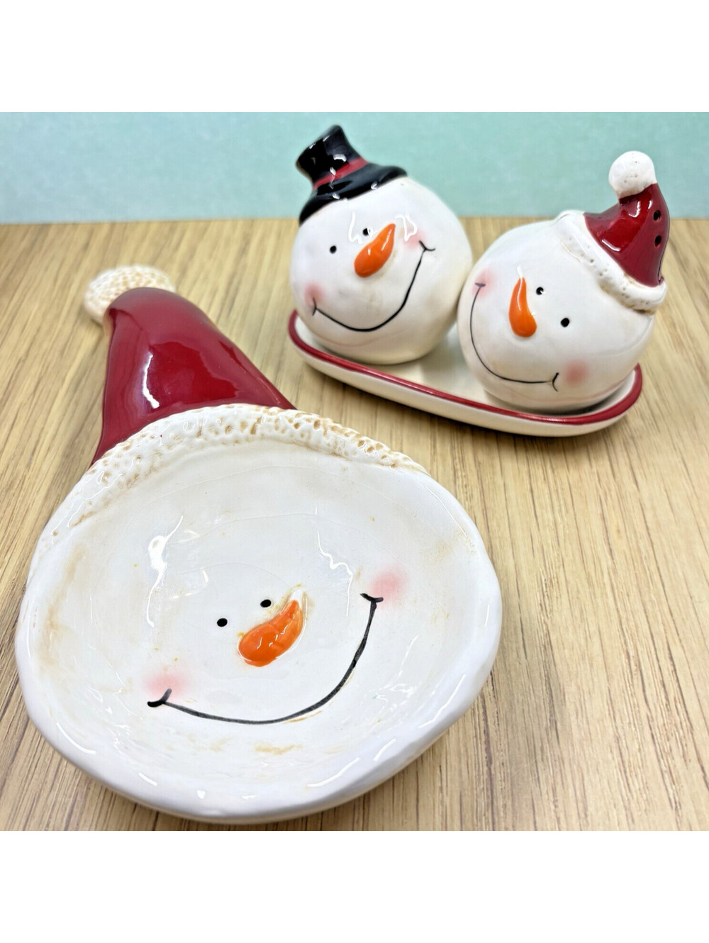 Bright Ideas Snowman Salt & Pepper Shakers & Spoon Rest Christmas Kitchen